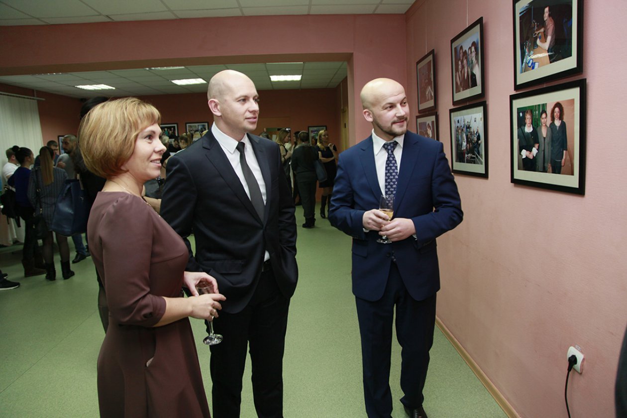 Семейный фотоальбом