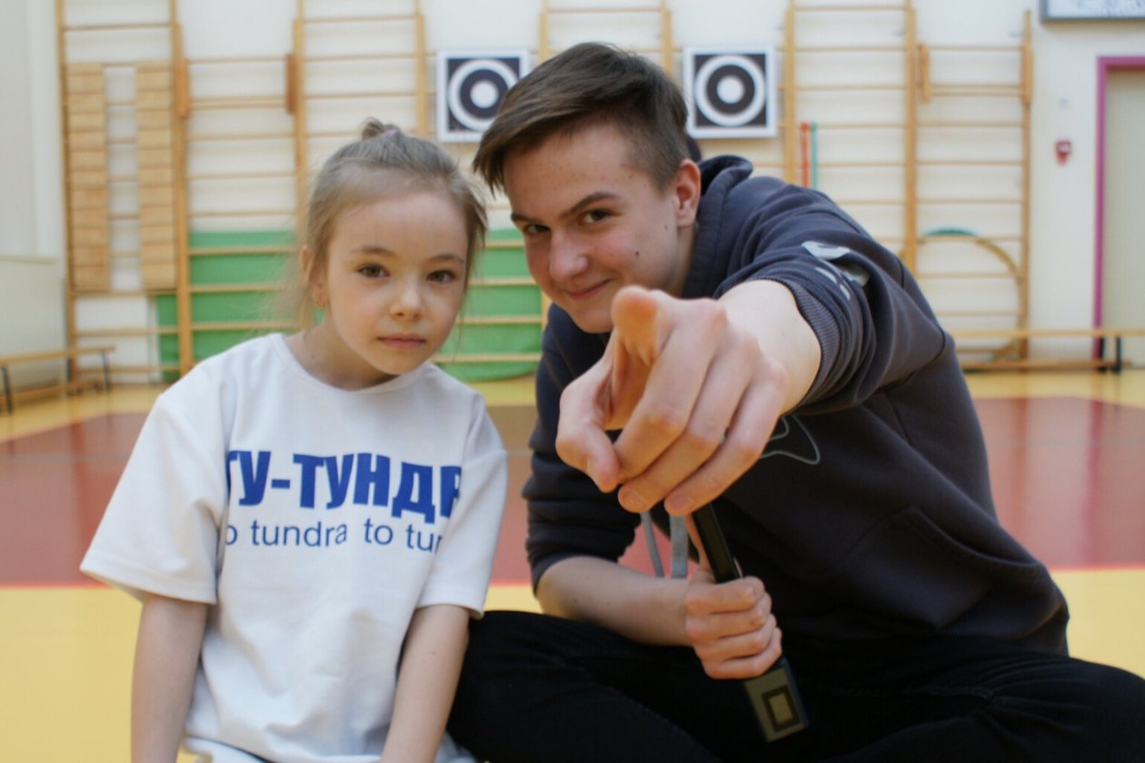 Лови пол-лимона!