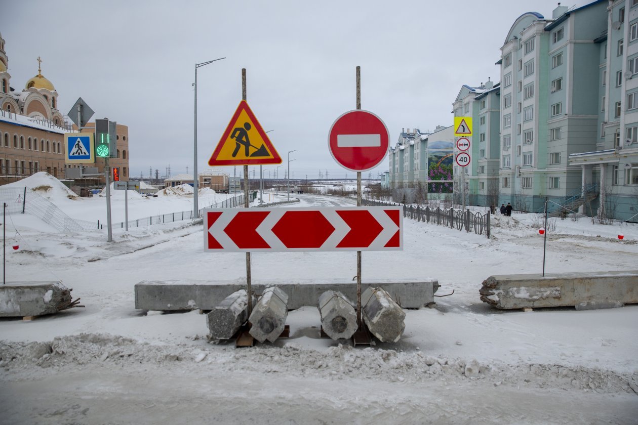 Эта магистраль начинается с моста