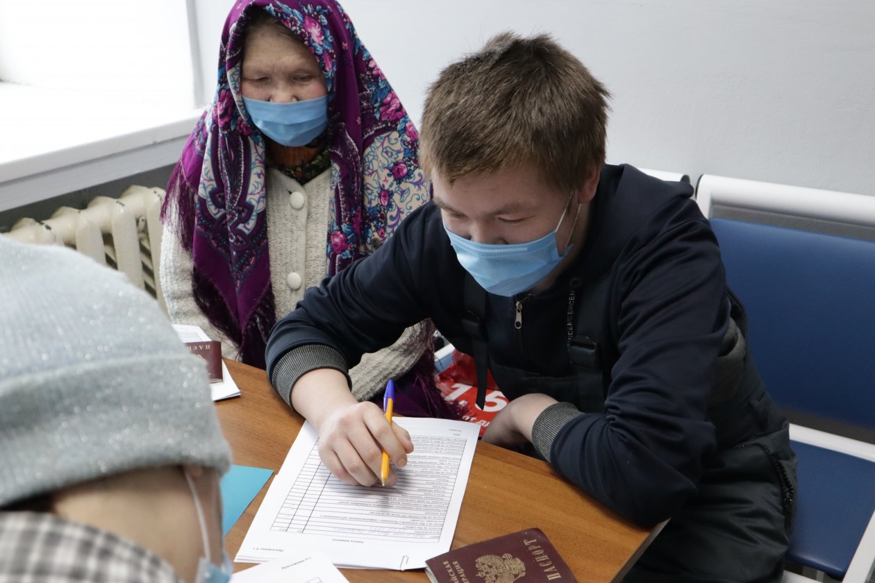 Полмиллилитра вакцины 