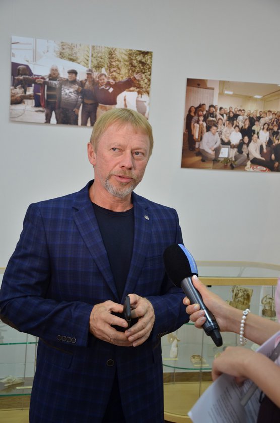 Мастер художественной кости