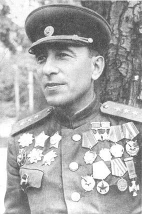 Герои современности