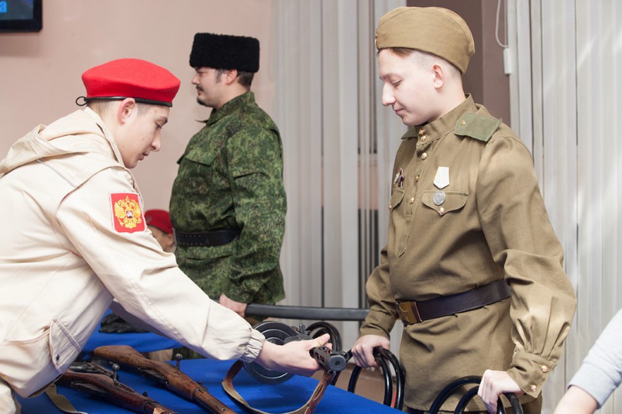 Равняйсь! Смирно!