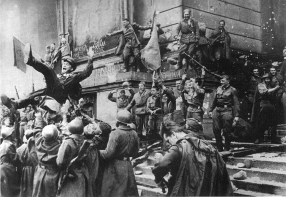 Битва за Берлин. Сломан хребет немецкого фашизма