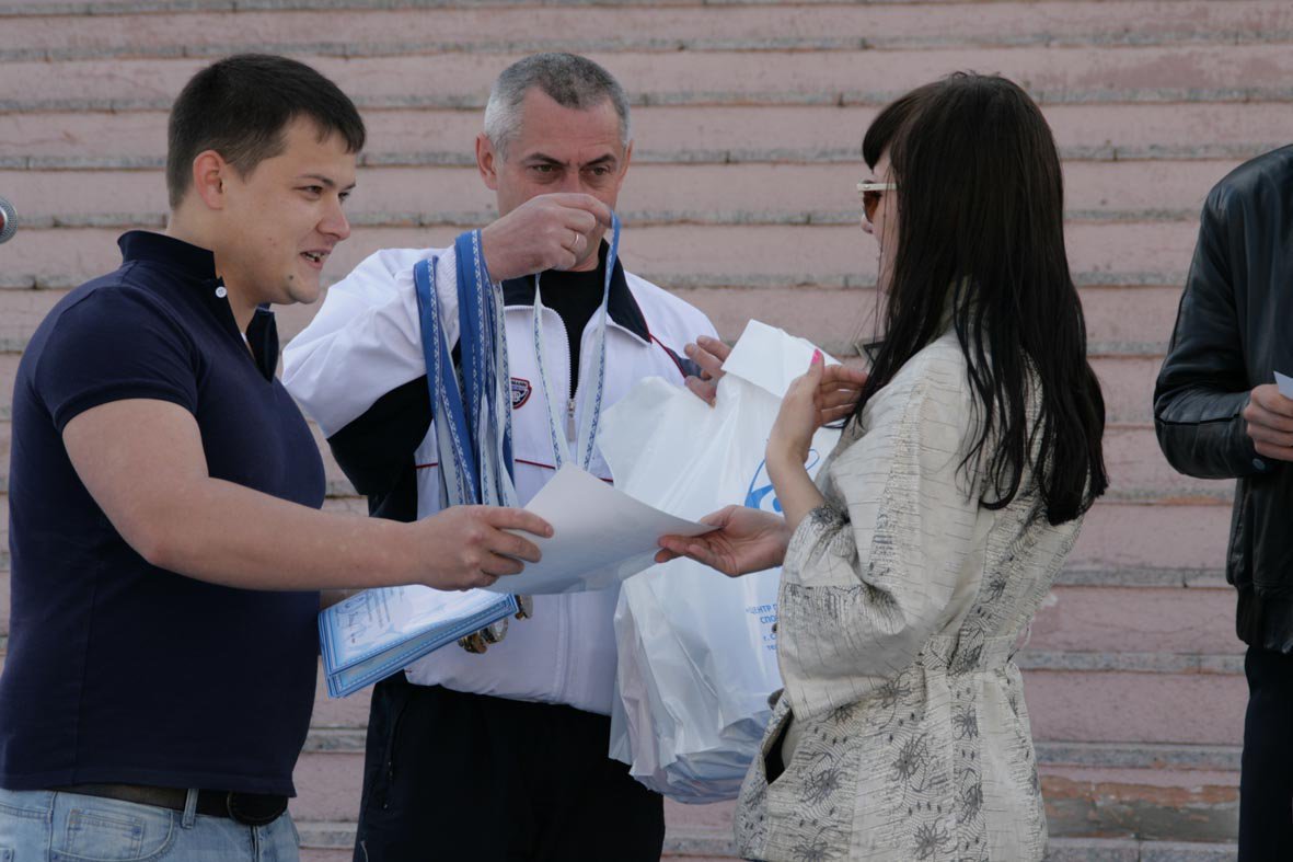 Руки выше, ноги шире