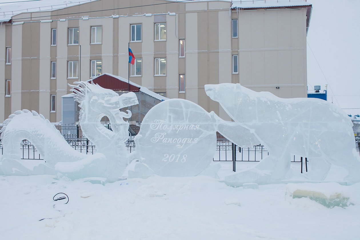 В городе замечен… дракон