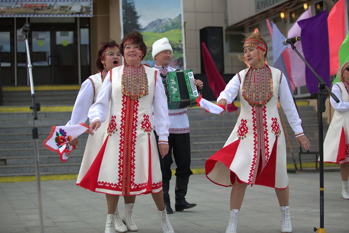 Праздник музыки и ухи