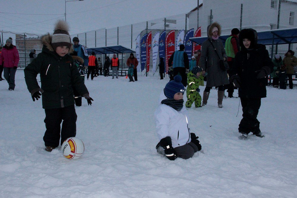 Точный пас в… сугроб