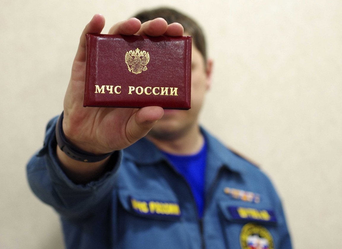 Кто стучится в дверь ко мне?