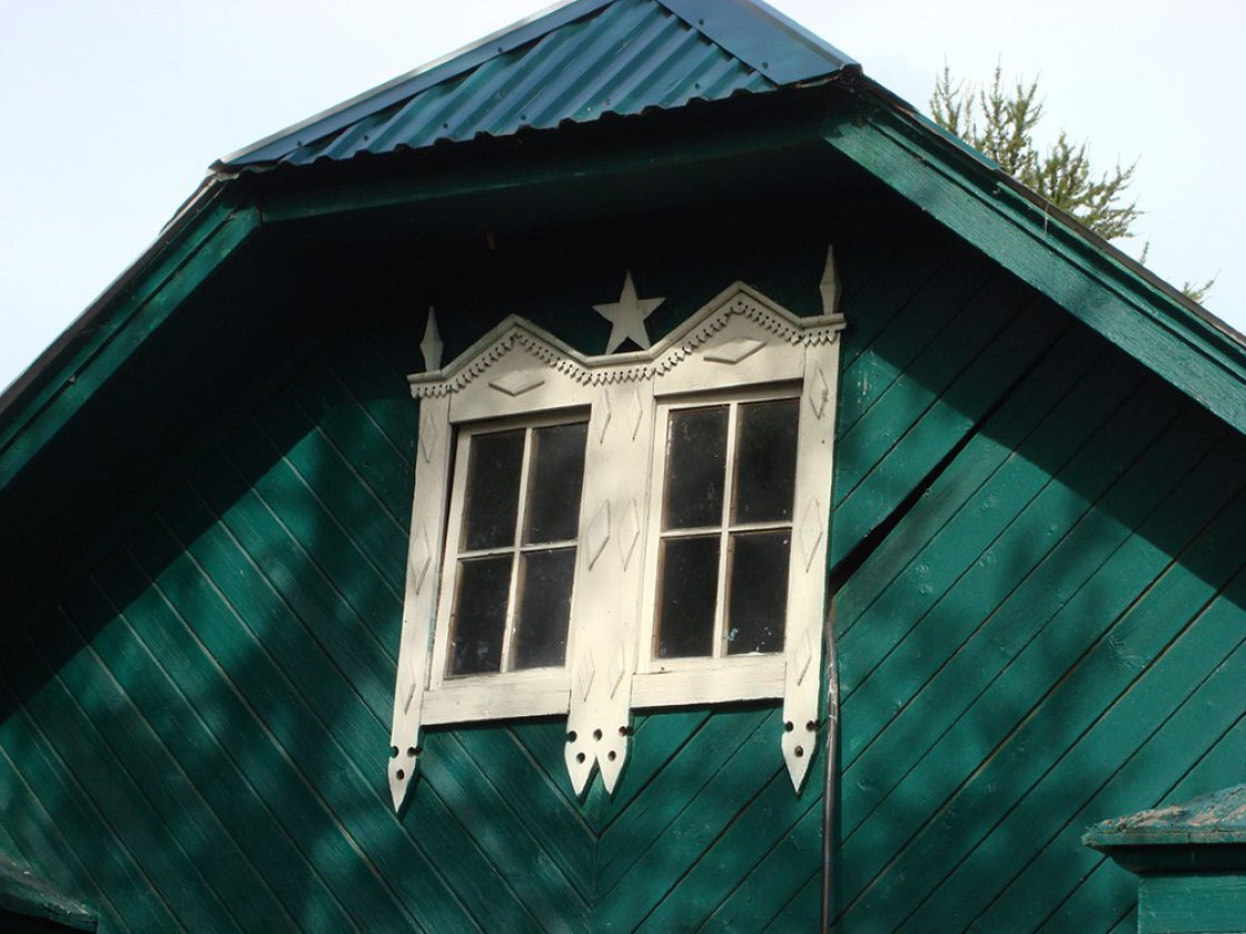 И нет уж Царской улицы