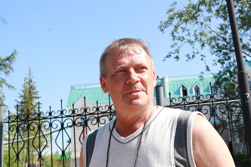 Живу в России, россиянин я!