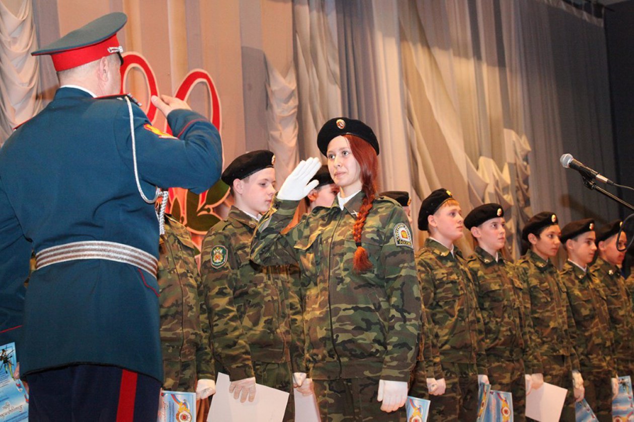 В мечтах об армии
