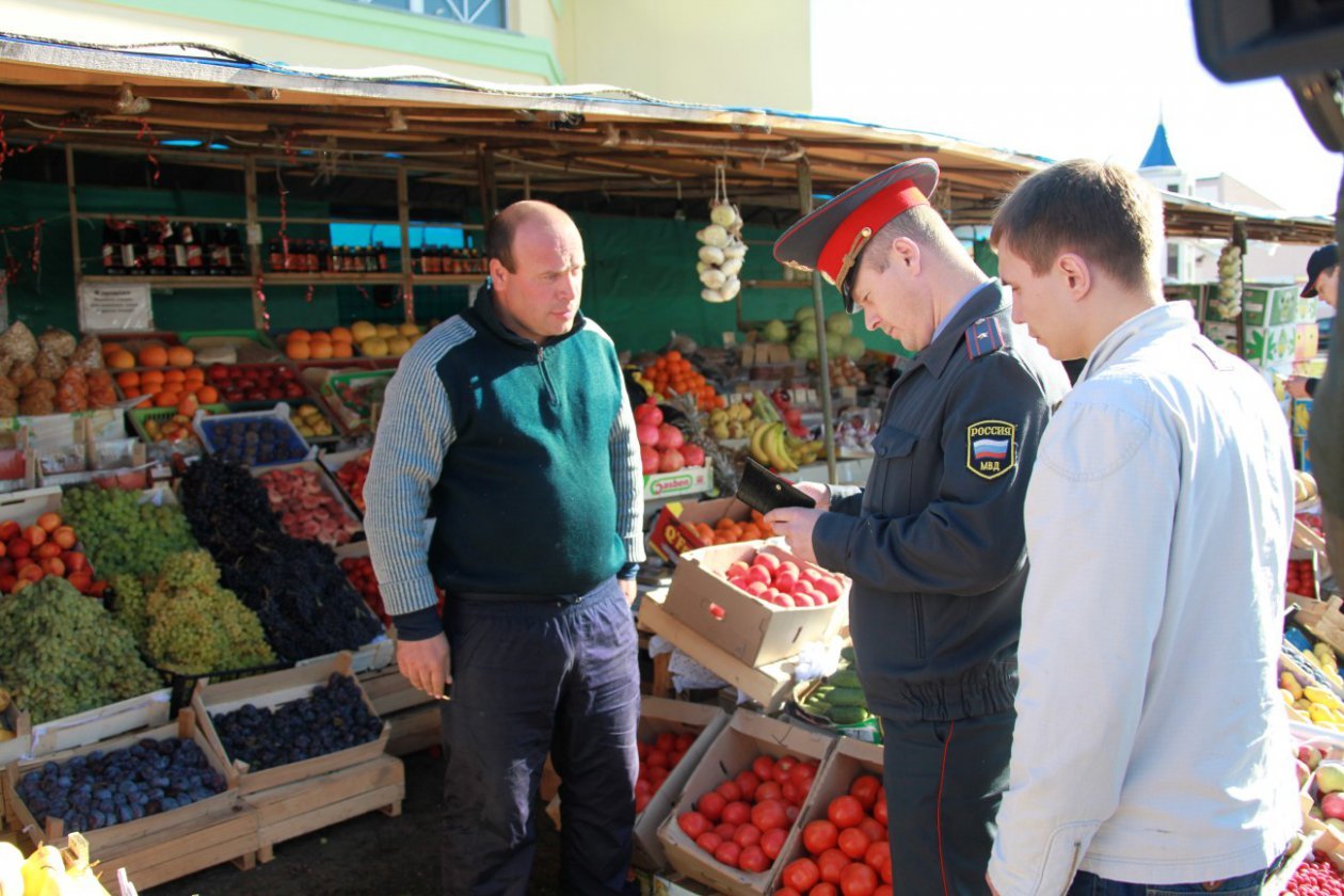 В поисках нелегалов