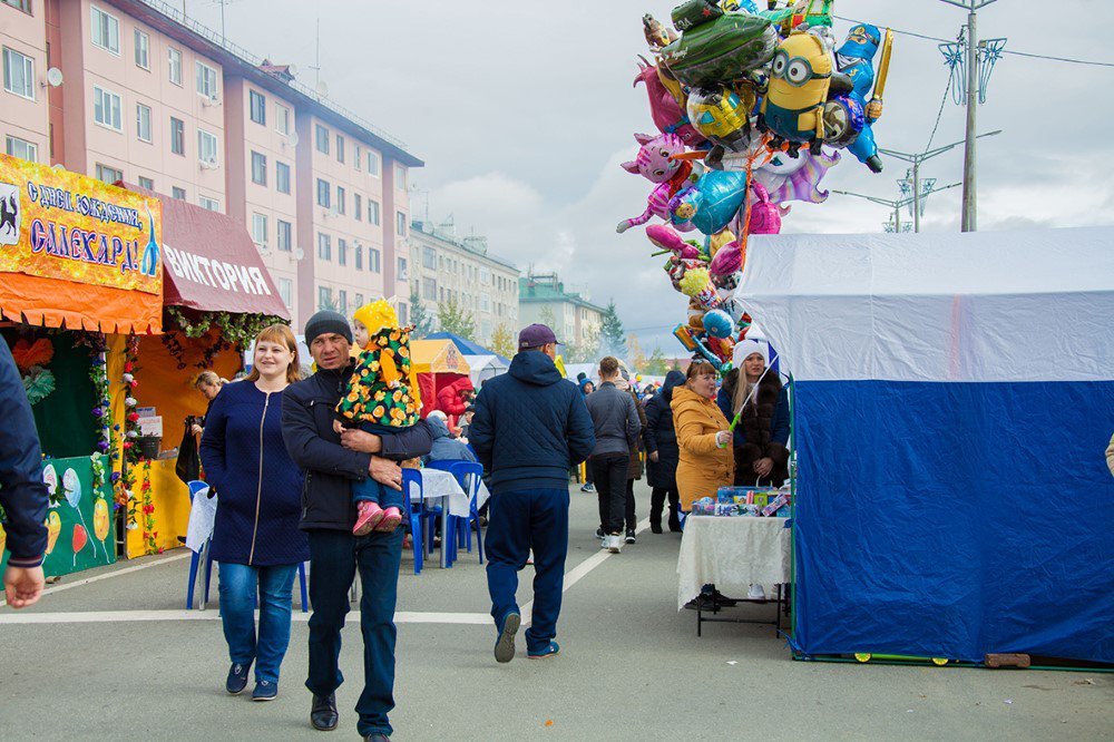 Ты дорог нам и вечно молод!
